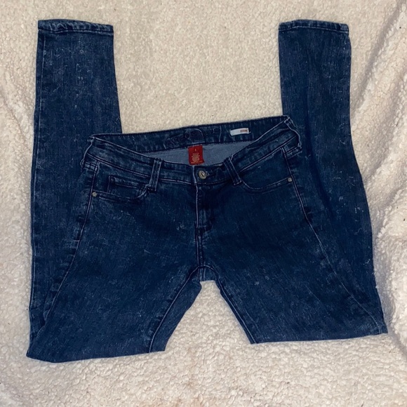 Arizona Jeans Jeggings size 5 Dark blue denim. Lightly distressed. Stretchy - Picture 2 of 10